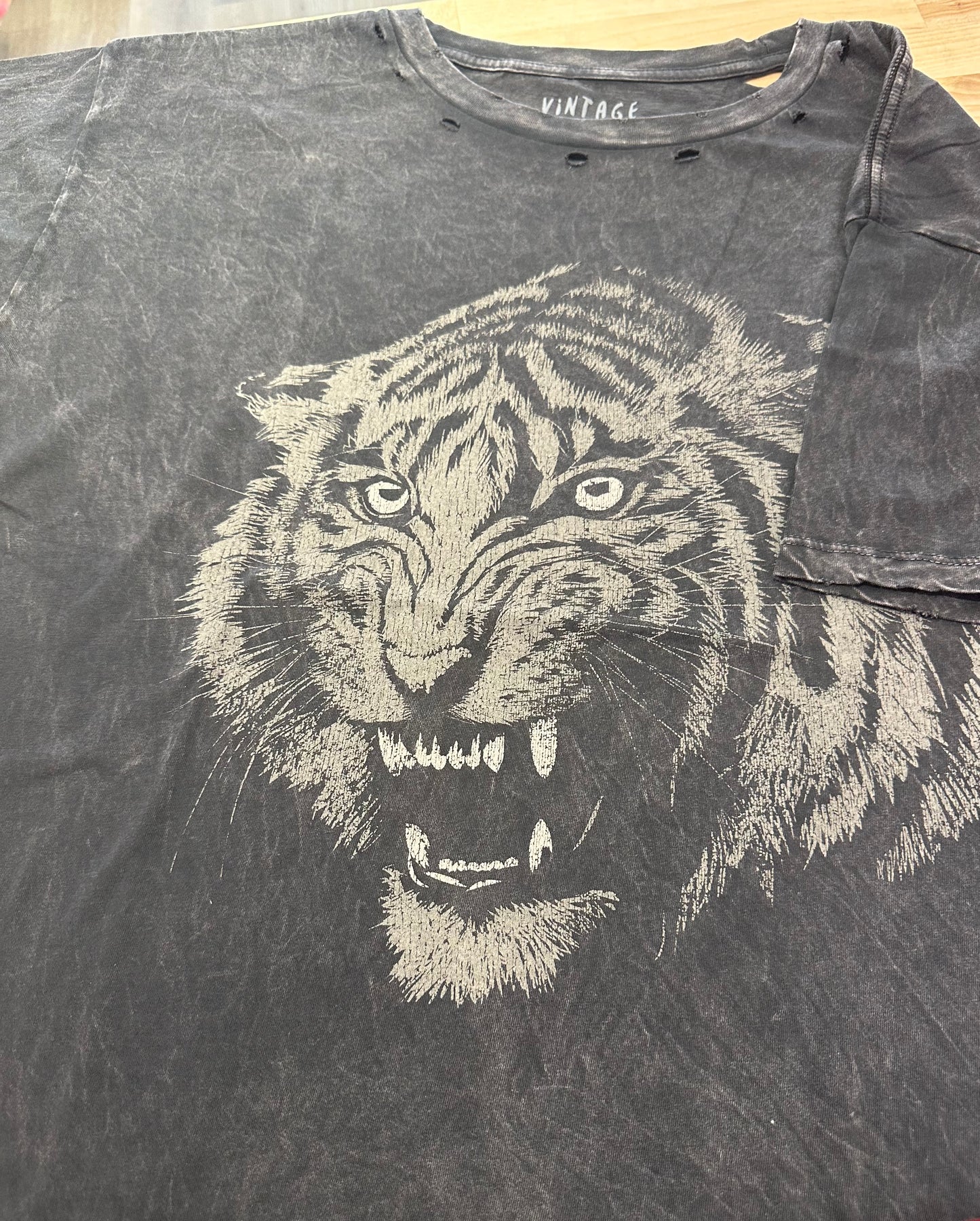 Tiger Distress Tee